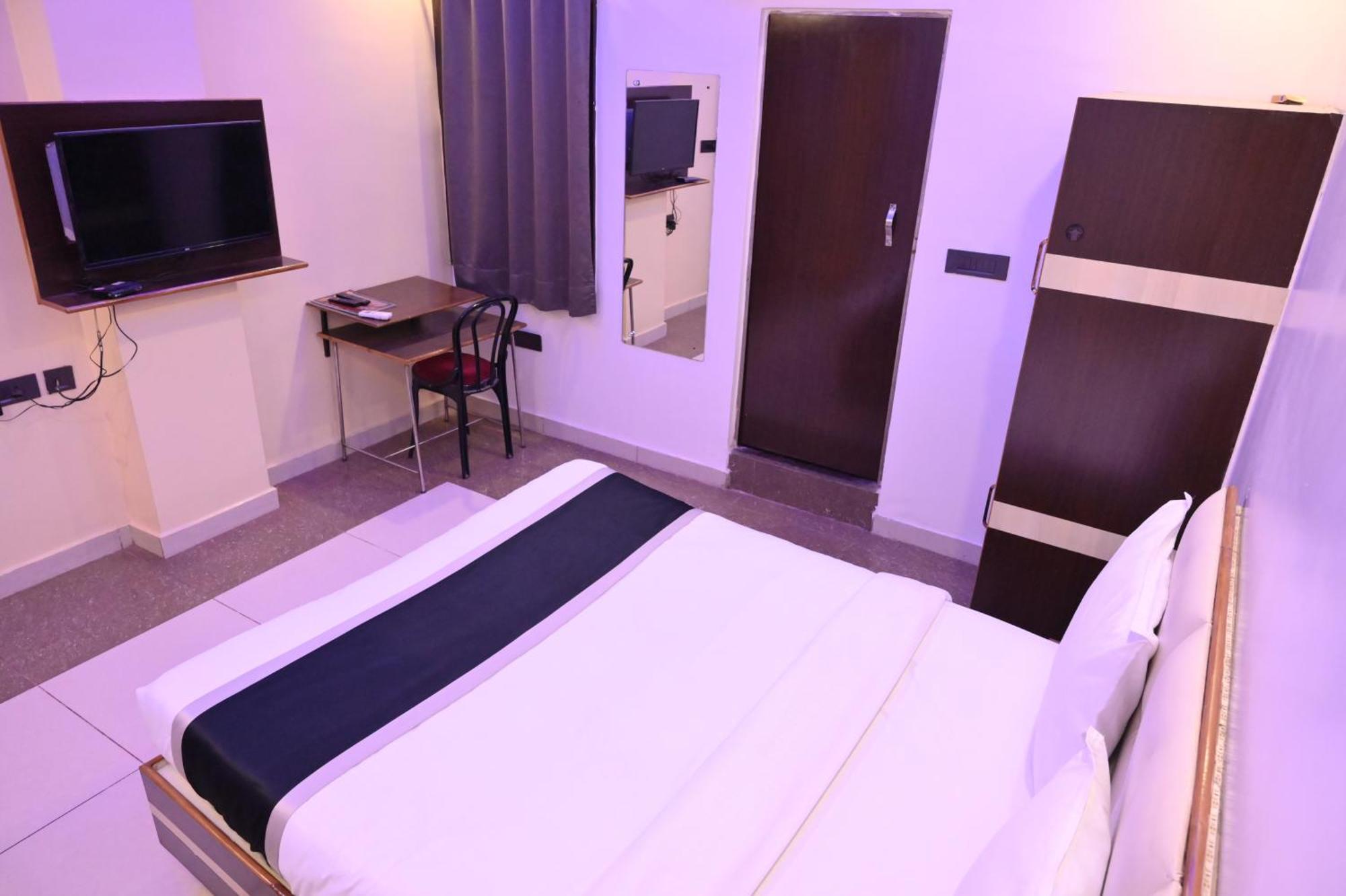 Hotel Riddhi Regency Lucknow Eksteriør billede