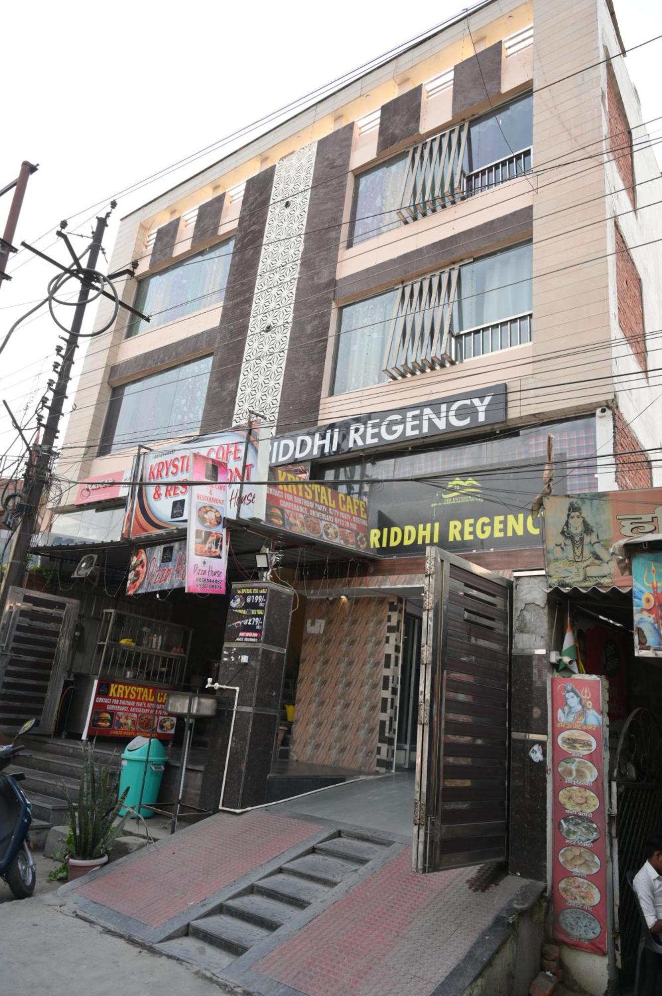 Hotel Riddhi Regency Lucknow Eksteriør billede