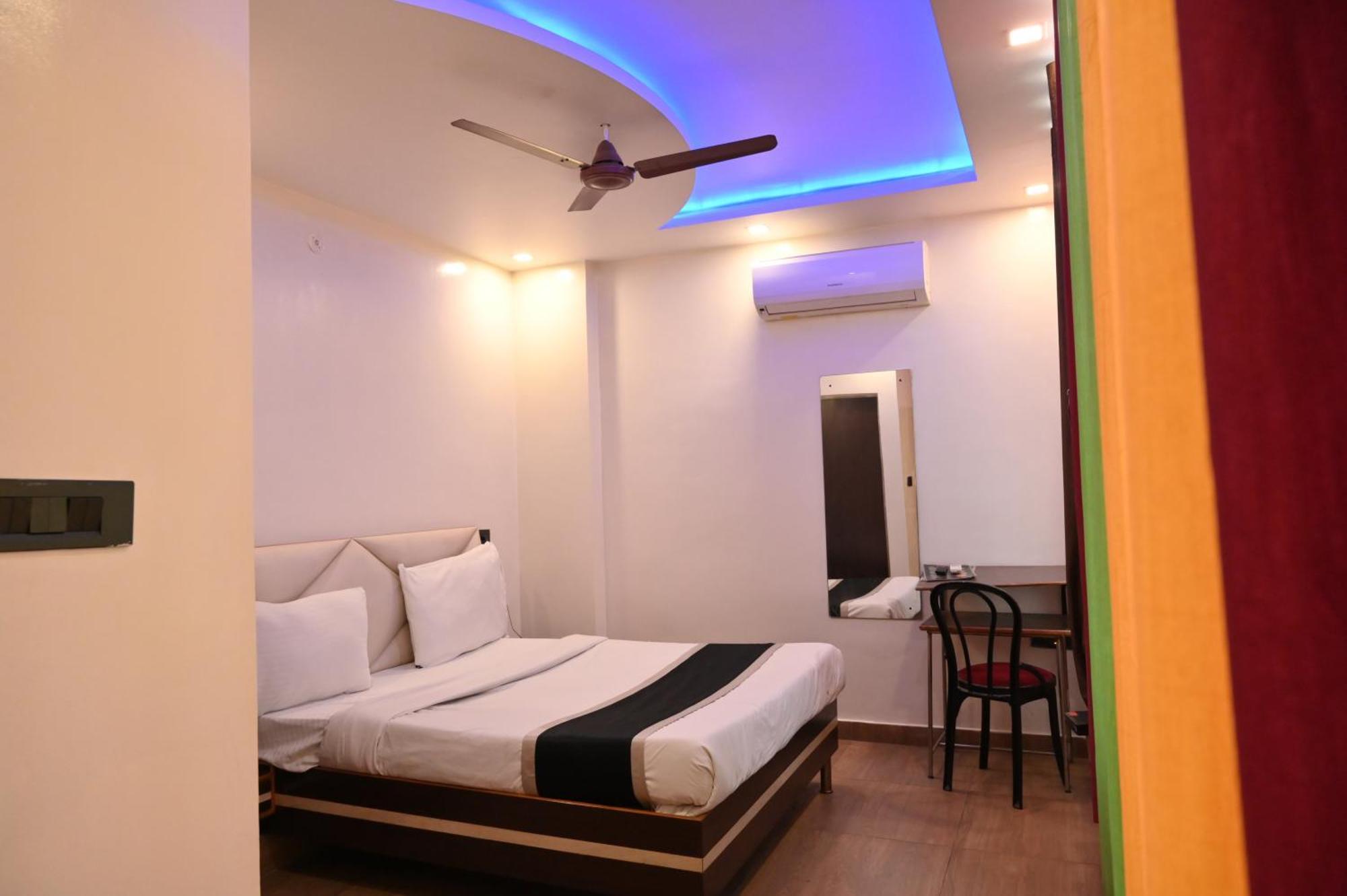 Hotel Riddhi Regency Lucknow Eksteriør billede